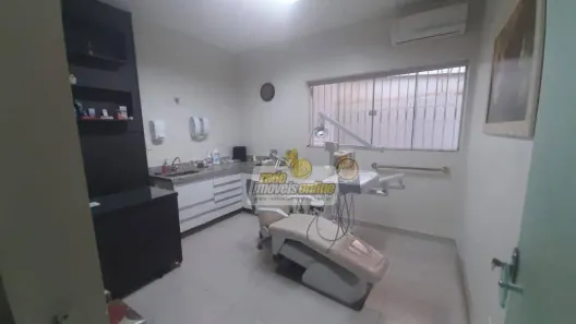 Sala Comercial à venda, 374m² no Mercês, Uberaba