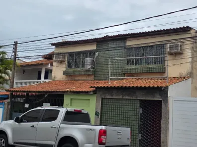Imóvel Comercial com 4 Quartos à venda, 390m² no Imbetiba, Macaé