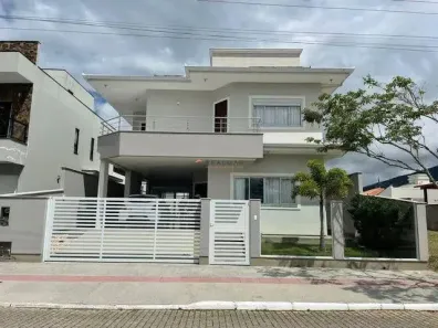 Casa de Condomínio com 3 Quartos à venda, 216m² no Praia de Fora, Palhoça