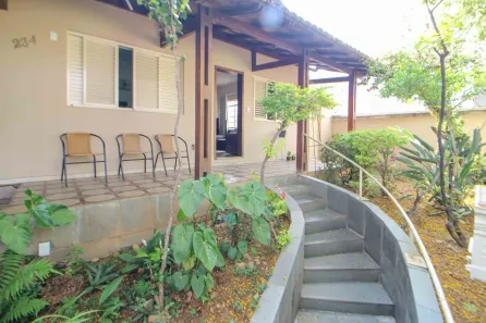 Casa com 4 Quartos à venda, 236m² no Barreiro, Belo Horizonte