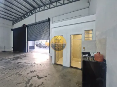 Galpão/Depósito/Armazém para alugar, 380m² no Cabral, Contagem