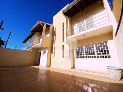 Sobrado com 3 Quartos à venda, 130m² no Vila Furlan, Indaiatuba