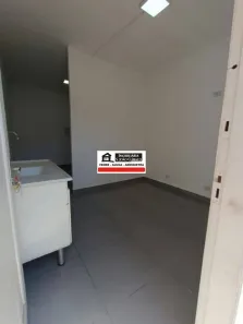 Casa com 1 Quarto para alugar, 20m² no Vila Conde do Pinhal, São Paulo