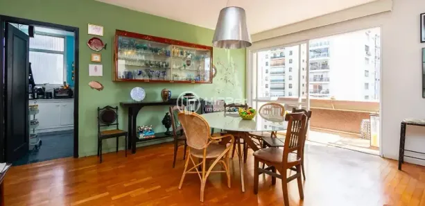 Apartamento com 3 Quartos à venda, 210m² no Santa Cecília, São Paulo