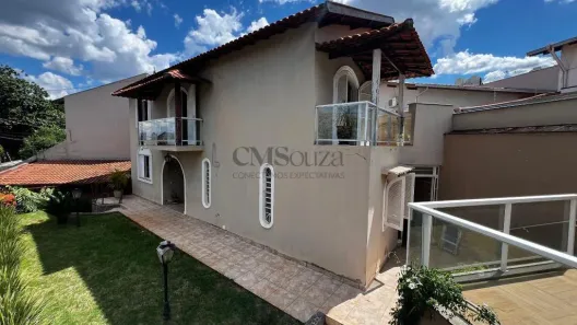 Casa com 3 Quartos à venda, 200m² no Kennedy, Londrina