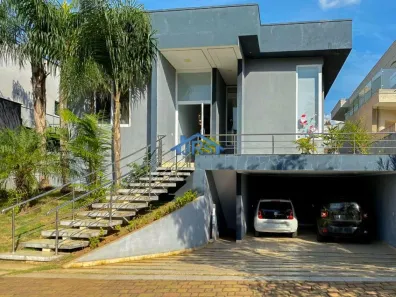 Casa de Condomínio com 4 Quartos à venda, 250m² no Alphaville, Santana de Parnaíba
