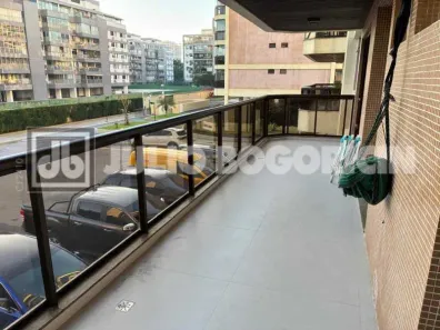 Apartamento com 2 Quartos para alugar, 100m² no Barra da Tijuca, Rio de Janeiro