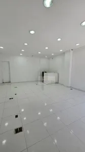 Ponto Comercial para alugar, 56m² no Centro, Taubaté
