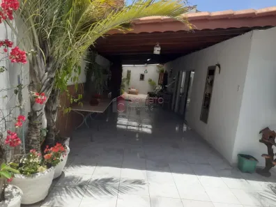 Casa com 2 Quartos à venda, 108m² no Parque Almerinda Pereira Chaves, Jundiaí
