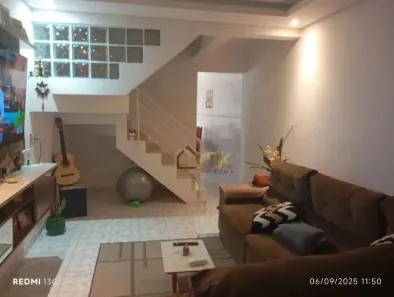 Sobrado com 4 Quartos à venda, 195m² no Parque Nova Esperança, São José dos Campos