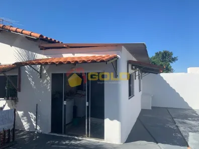 Casa com 3 Quartos à venda, 160m² no Shopping Park, Uberlândia