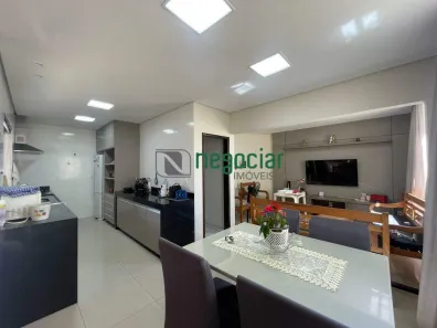 Casa com 4 Quartos à venda, 240m² no Centro, Betim