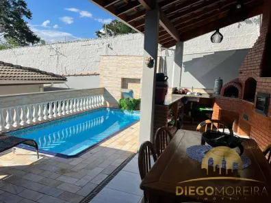 Casa com 3 Quartos à venda, 240m² no Retiro das Fontes, Atibaia
