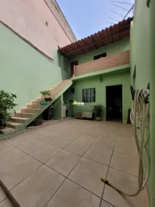 Casa com 3 Quartos à venda, 260m² no Industrial, Contagem