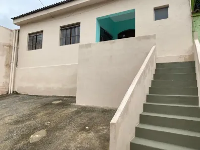 Casa com 3 Quartos para alugar, 120m² no Ipê, Belo Horizonte