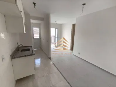 Apartamento com 2 Quartos para alugar, 55m² no Vila Iris, Guarulhos