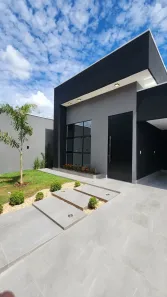 Casa com 3 Quartos à venda, 236m² no Setor Santos Dumont, Goiânia