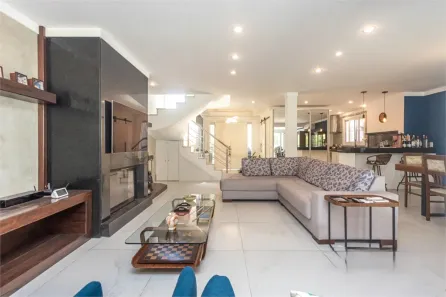 Casa de Condomínio com 3 Quartos à venda, 220m² no Chapéu do Sol, Porto Alegre