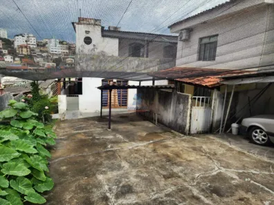 Casa com 5 Quartos à venda, 200m² no Parque Riacho das Pedras, Contagem