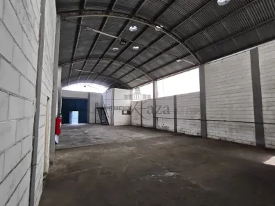 Ponto Comercial para alugar, 300m² no Chácaras Reunidas, São José dos Campos