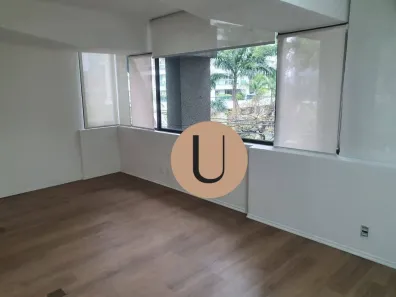 Sala Comercial à venda, 117m² no Cidade Monções, São Paulo