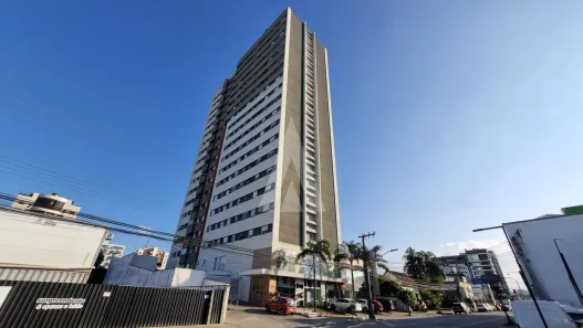 Apartamento com 3 Quartos para alugar, 78m² no Centro, Joinville