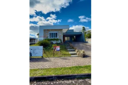 Casa de Condomínio com 3 Quartos à venda, 187m² no Belvedere, Santa Cruz do Sul