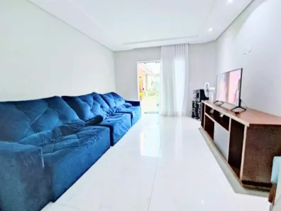 Casa com 5 Quartos para alugar, 320m² no Cabral, Contagem