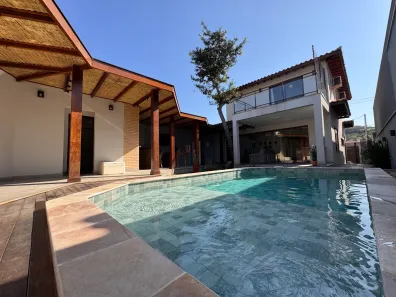 Casa com 4 Quartos à venda, 236m² no Geriba, Armação dos Búzios