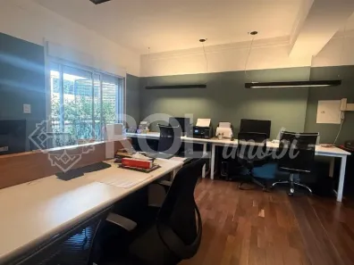 Casa com 2 Quartos à venda, 172m² no Sumaré, São Paulo