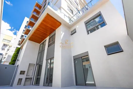 Apartamento com 3 Quartos à venda, 174m² no Água Verde, Curitiba