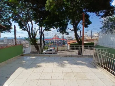 Casa com 3 Quartos para alugar, 85m² no Centro, Jacareí