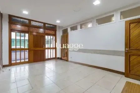 Ponto Comercial para alugar, 59m² no Azenha, Porto Alegre