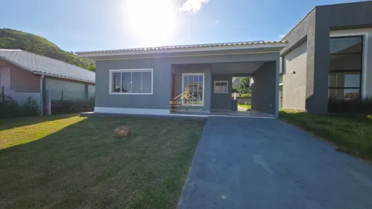 Casa com 3 Quartos à venda, 360m² no São José do Imbassaí, Maricá