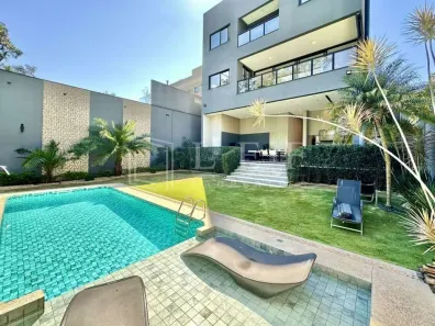 Casa de Condomínio com 3 Quartos à venda, 483m² no Granja Viana, Cotia