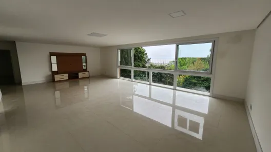 Apartamento com 3 Quartos para alugar, 179m² no Vila Assunção, Porto Alegre