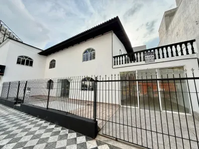 Imóvel Comercial com 5 Quartos para alugar, 250m² no Fazenda, Itajaí