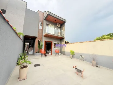 Casa com 3 Quartos à venda, 120m² no Piratininga, Niterói