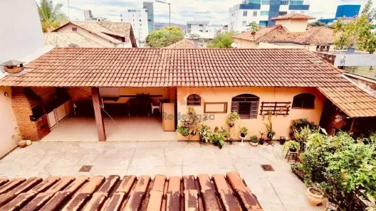 Casa com 6 Quartos à venda, 305m² no Castelo, Belo Horizonte