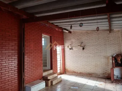 Casa com 3 Quartos à venda, 170m² no Vila Tibério, Ribeirão Preto