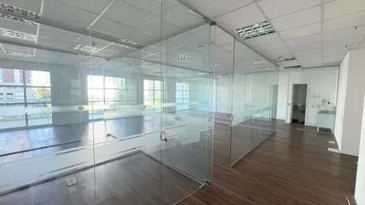 Sala Comercial para alugar, 155m² no Vila São Francisco (Zona Sul), São Paulo