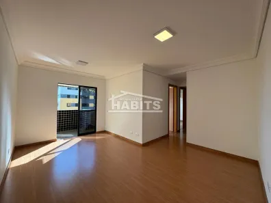 Apartamento com 3 Quartos para alugar, 71m² no Ahú, Curitiba