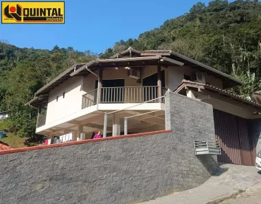 Casa com 3 Quartos à venda, 272m² no Progresso, Blumenau