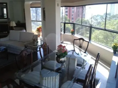 Apartamento com 4 Quartos à venda, 241m² no Vila Suzana, São Paulo