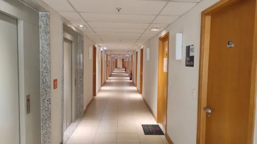 Sala Comercial à venda, 26m² no Centro, Itaboraí