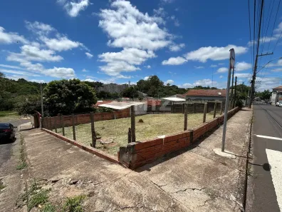 Lote/Terreno à venda, 310m² no Centro, Botucatu