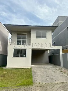 Sobrado com 3 Quartos para alugar, 100m² no Umbará, Curitiba