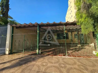 Casa com 4 Quartos para venda ou aluguel, 298m² no Bosque, Campinas