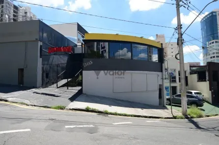 Ponto Comercial para alugar, 221m² no Cambuí, Campinas