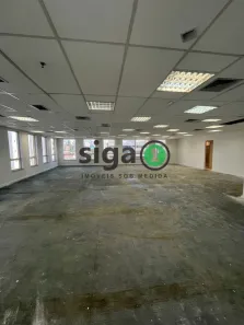 Sala Comercial para alugar, 181m² no Chácara Santo Antônio (Zona Sul), São Paulo